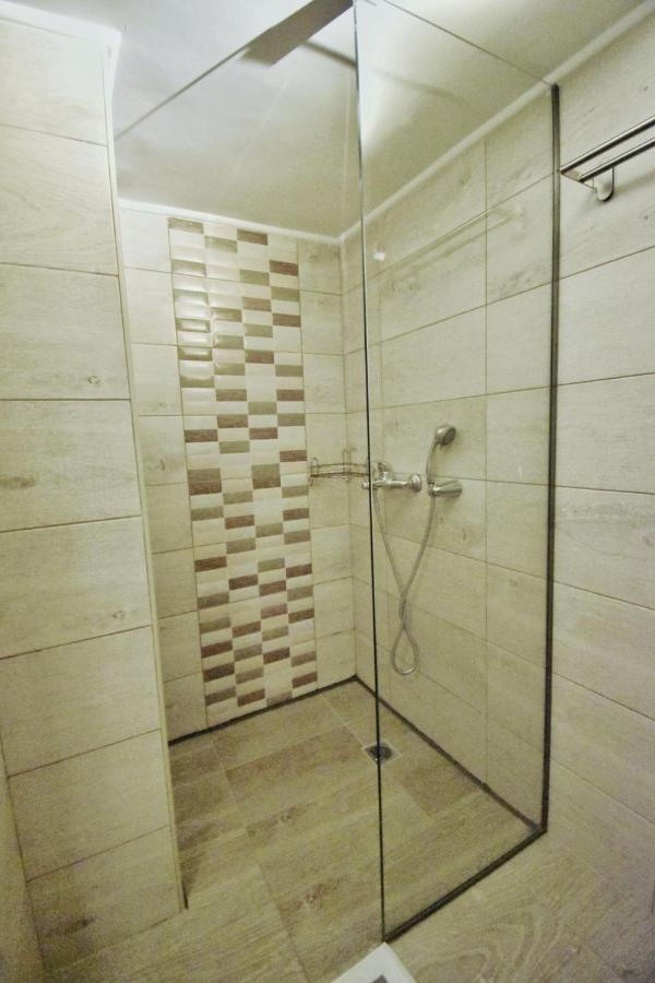 Suite Tic By Be My Guest Athènes Extérieur photo